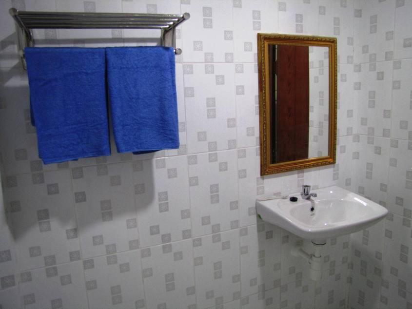 Hotel Mitra Garden Pangkal Pinang Zimmer foto