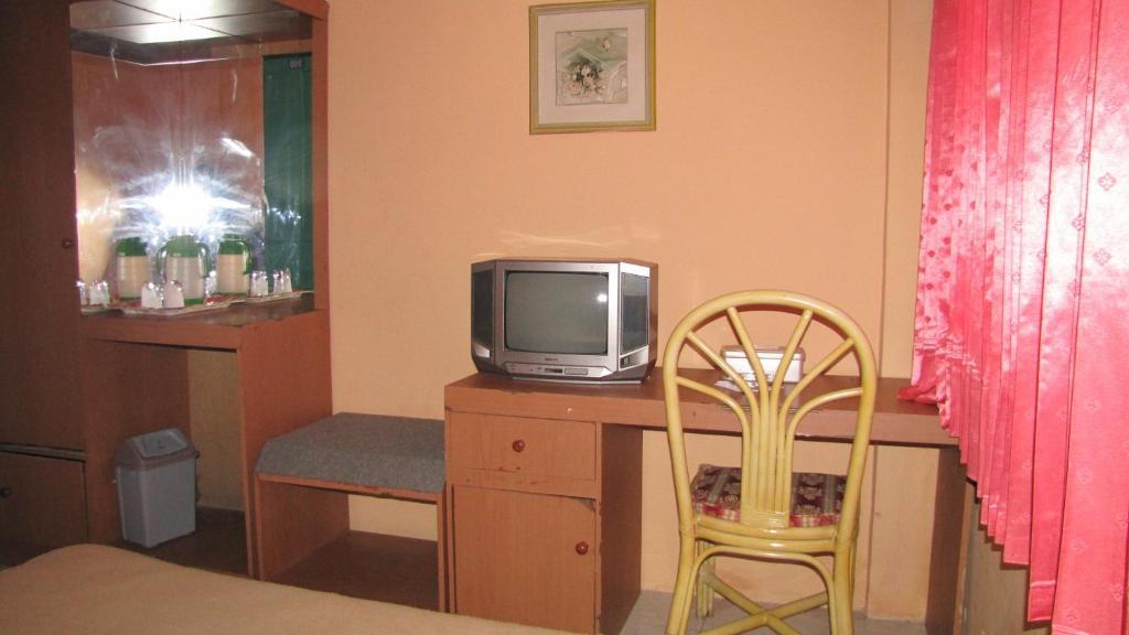 Hotel Mitra Garden Pangkal Pinang Zimmer foto